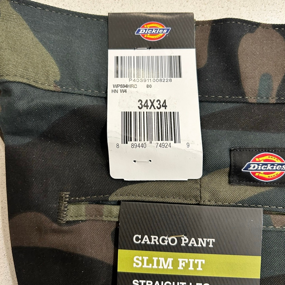 Dickies Men's Slim Fit Straight Leg Cargo Pants, Hunter Green Camo, 34W x 34L - Picture 12 of 12